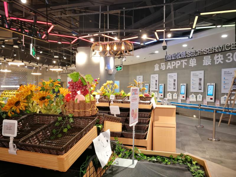 深圳深港建設工程發展有限公司